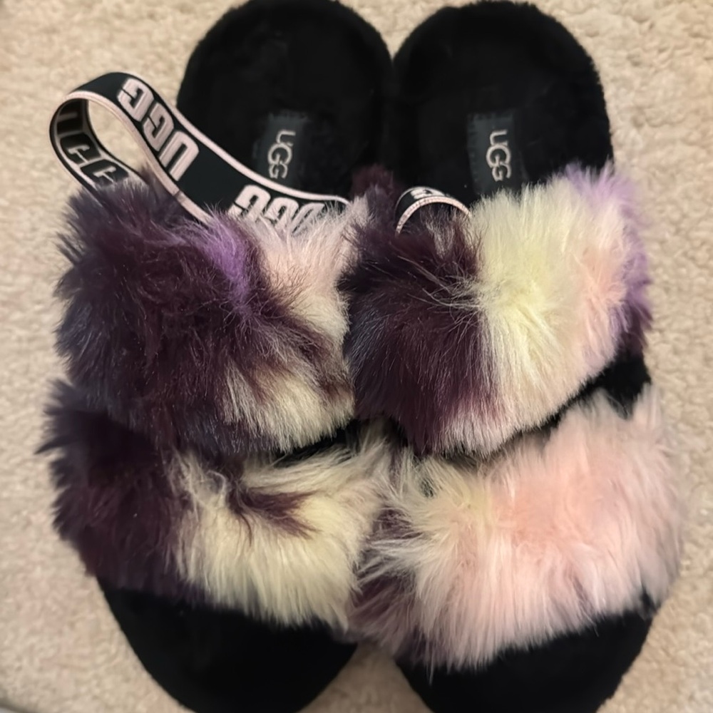 Ugg oh yeah slides